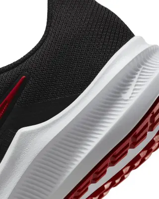 картинка Кроссовки Nike мужские для бега CW3411-005 